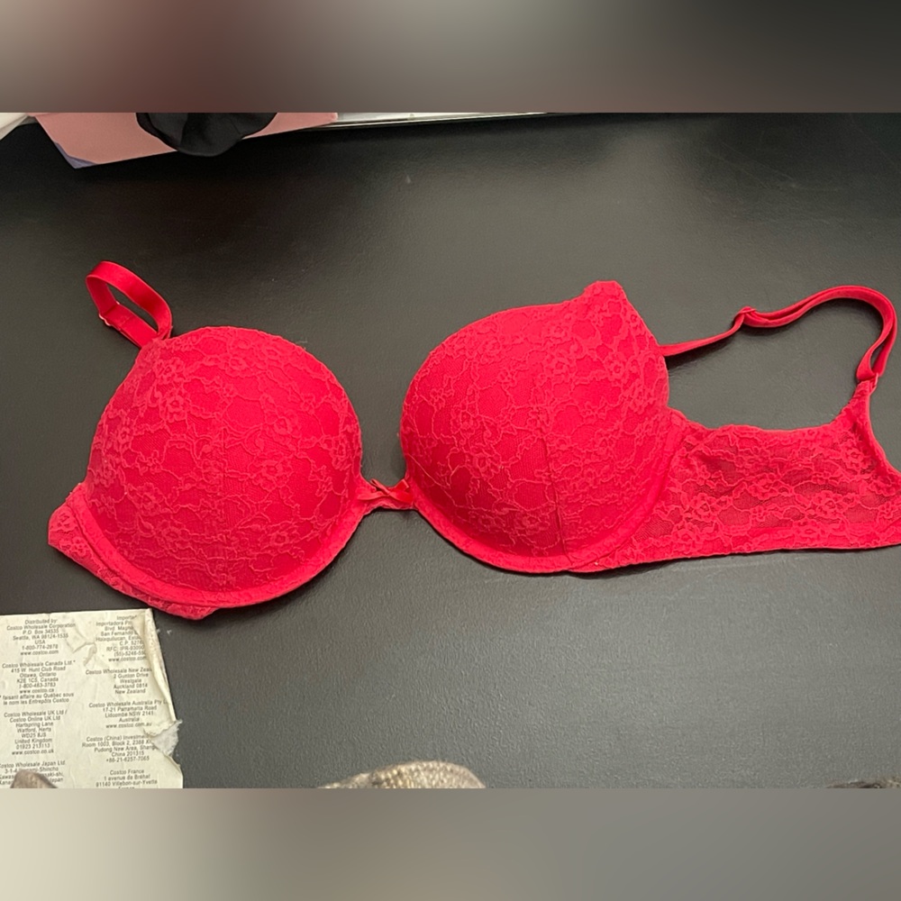 Victoria Secret Red Lace Push-up Bra